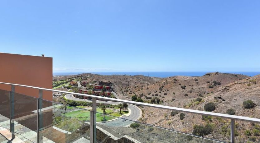 Photo of Los Lagos 37