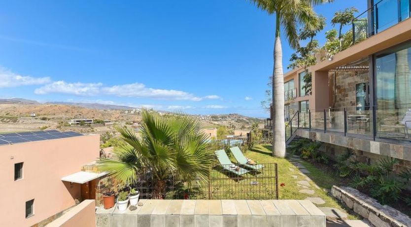 Photo of Los Lagos 37