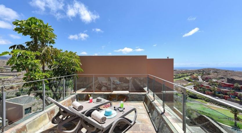 Photo of Los Lagos 37