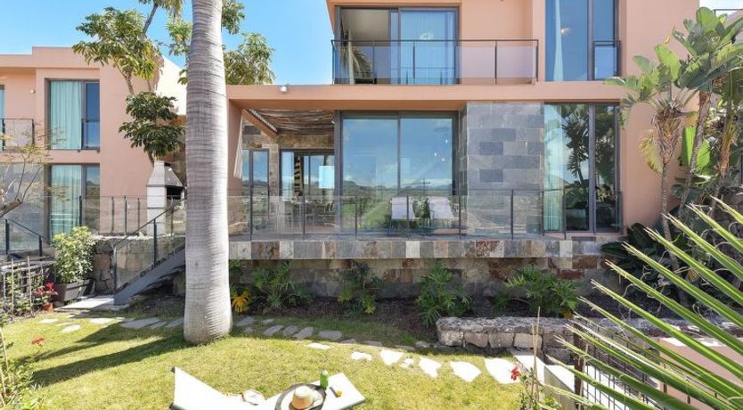 Photo of Los Lagos 37