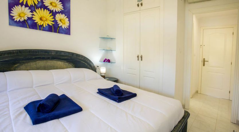 Photo of La Giralda F Apartment 2