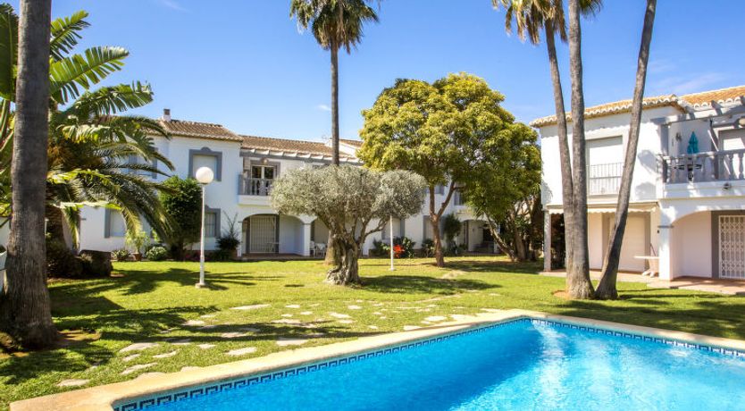 Photo of La Giralda F Apartment 2