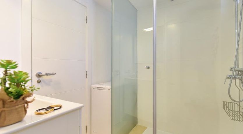 Photo of Charca CM18