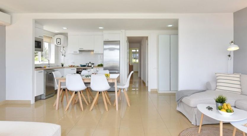 Photo of Charca CM18