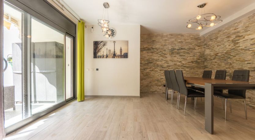 Photo of Sol Cambrils Park 28 Holiday Home 7