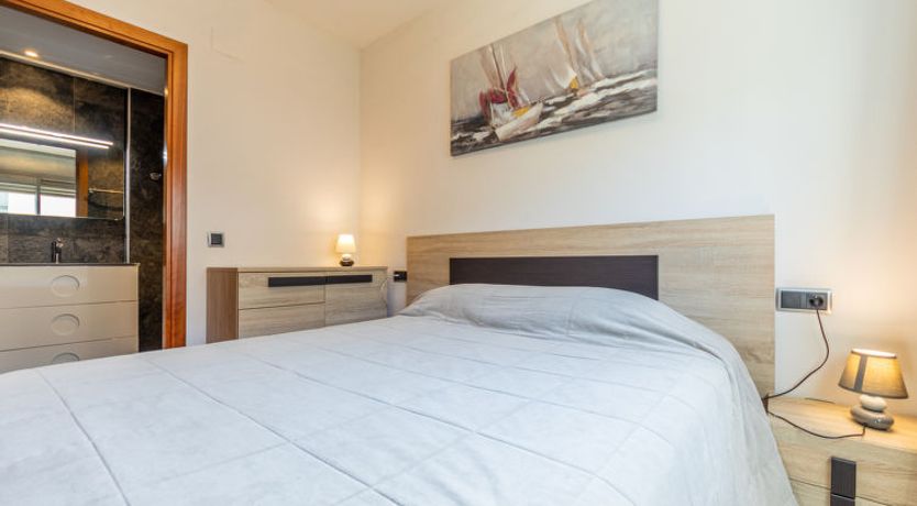 Photo of Sol Cambrils Park 28 Holiday Home 7