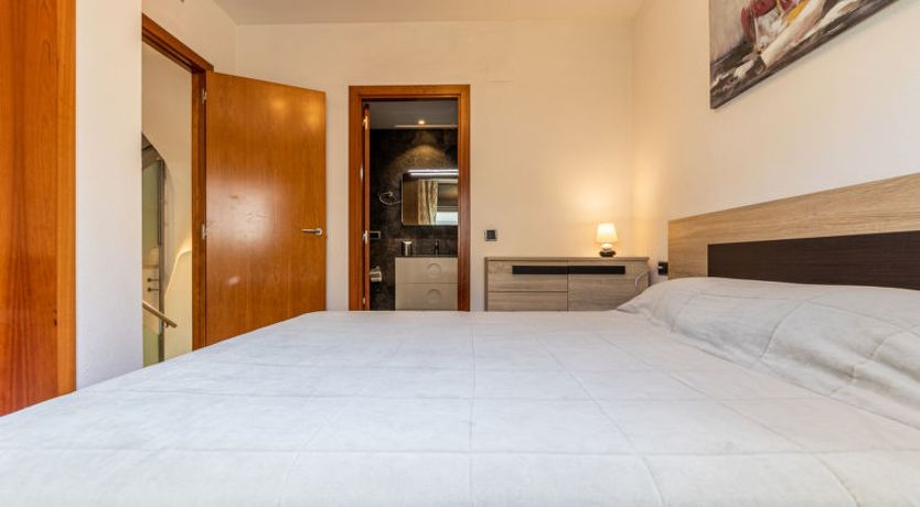 Photo of Sol Cambrils Park 28 Holiday Home 7