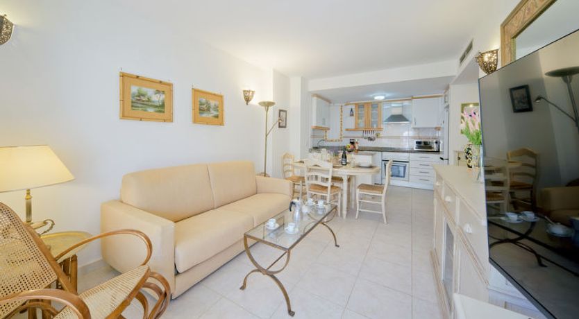 Photo of Nou Fontana Apartment 10