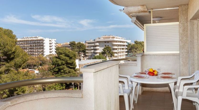 Photo of Arquus Apartment 2