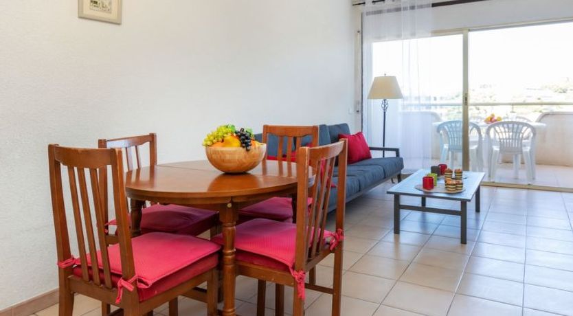 Photo of Arquus Apartment 2