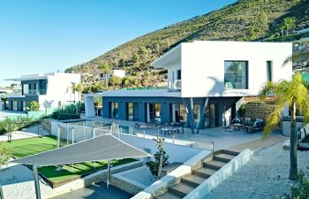 Villa Icaro Holiday Home