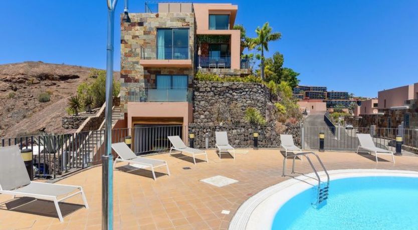 Photo of Los Lagos 36