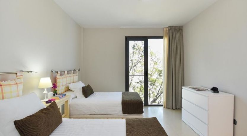 Photo of Los Lagos 36