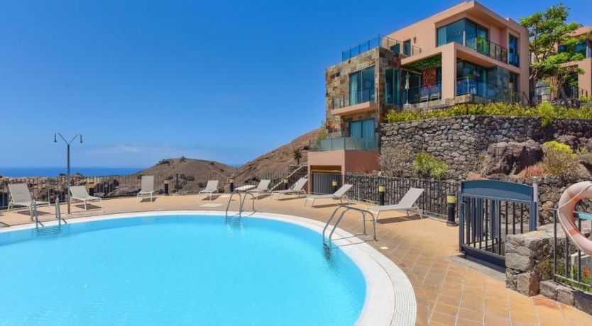 Photo of Los Lagos 36