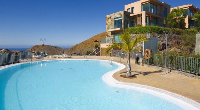 Photo of Los Lagos 36