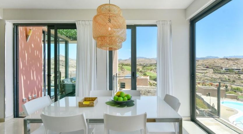 Photo of Los Lagos 36