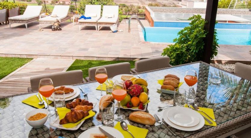 Photo of Salobre Villa 6