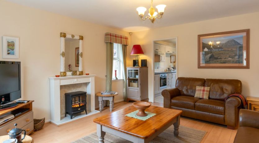 Photo of Falcon Lodge