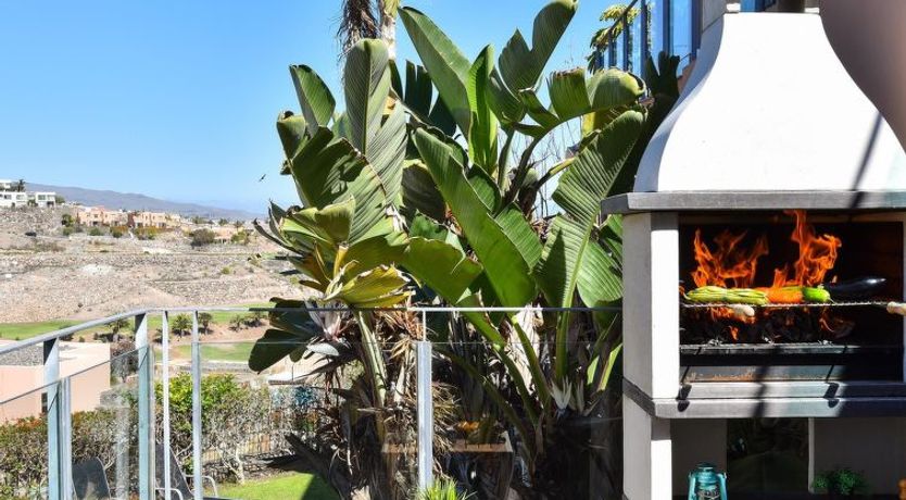 Photo of Los Lagos 38