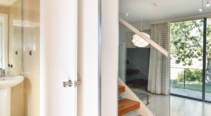 Photo of Los Lagos 38