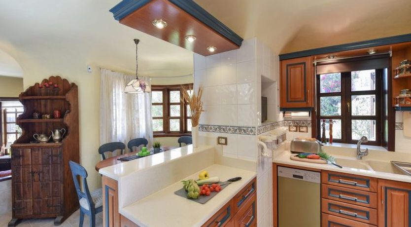 Photo of Roca del Mar