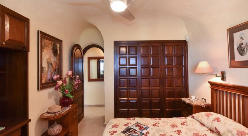 Photo of Roca del Mar