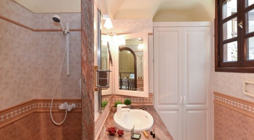 Photo of Roca del Mar