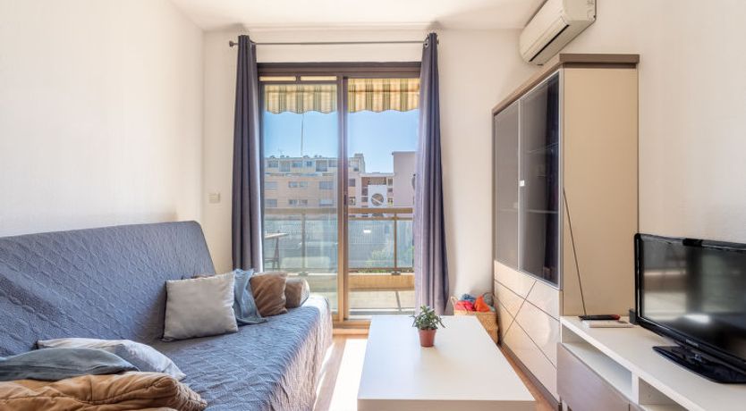 Photo of Saint James Apartment 14