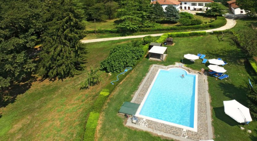 Photo of Elena Villa 4