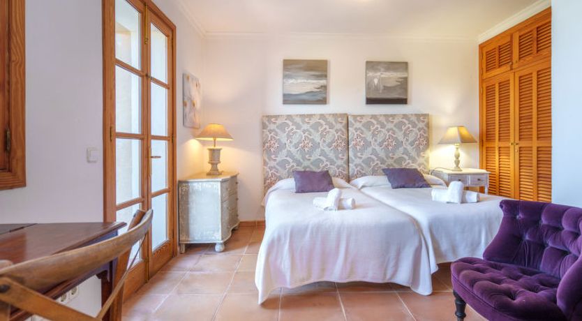 Photo of Gran Llombards