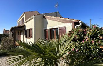 Le Predaire Holiday Home