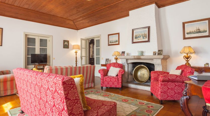 Photo of De Ferreira