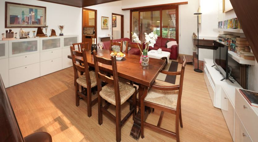 Photo of Azalea Apartment 20