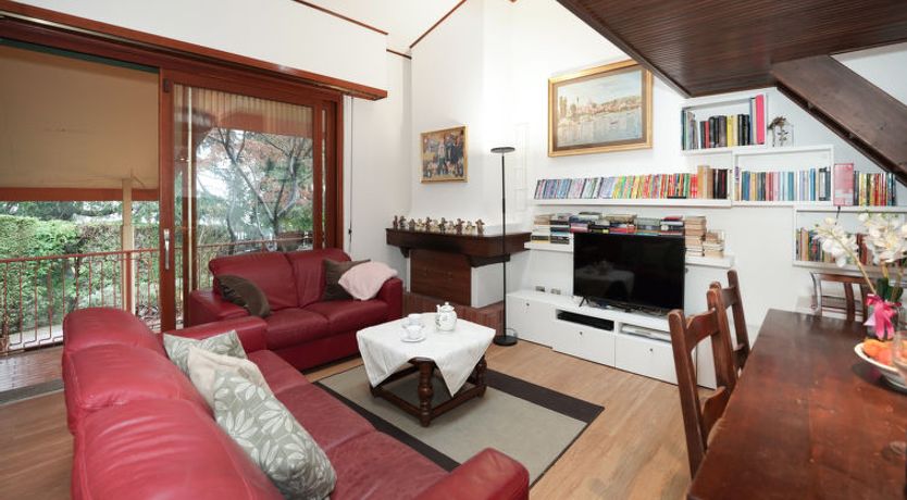 Photo of Azalea Apartment 20