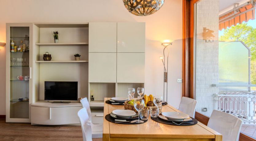 Photo of Attilio lake front view