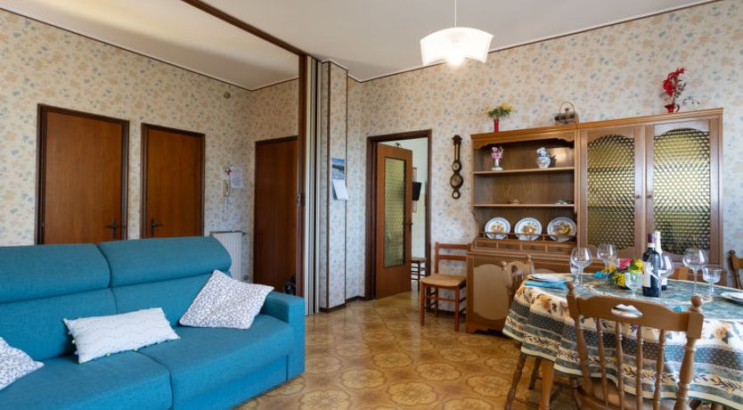 Photo of Garden an Seaview