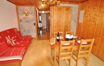 Le Morclan / Apt Nr 4 Apartment 2 Holiday Home