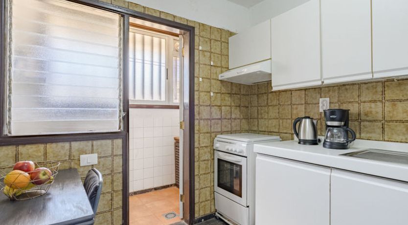 Photo of Cristianos Central Cityscape