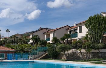 Le Margherite Apartment 5 Holiday Home