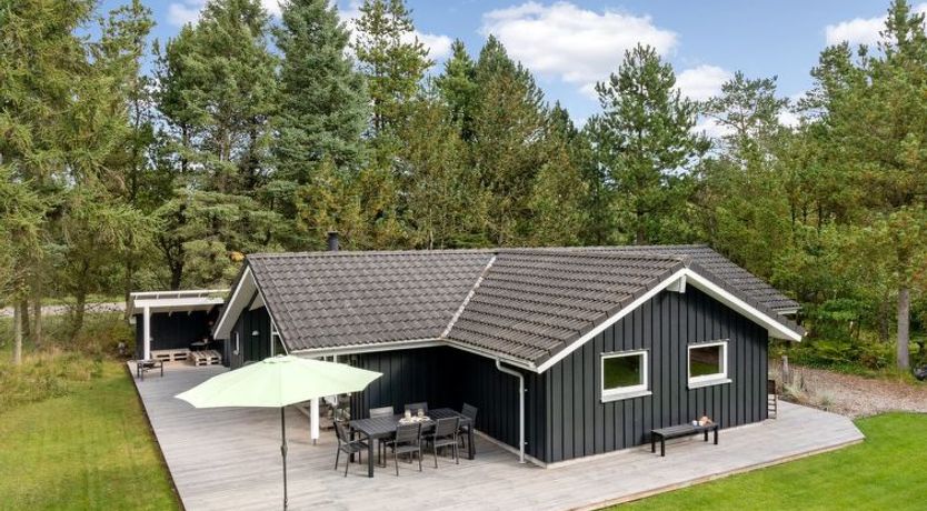 Photo of "Grimi" - 4km from the sea