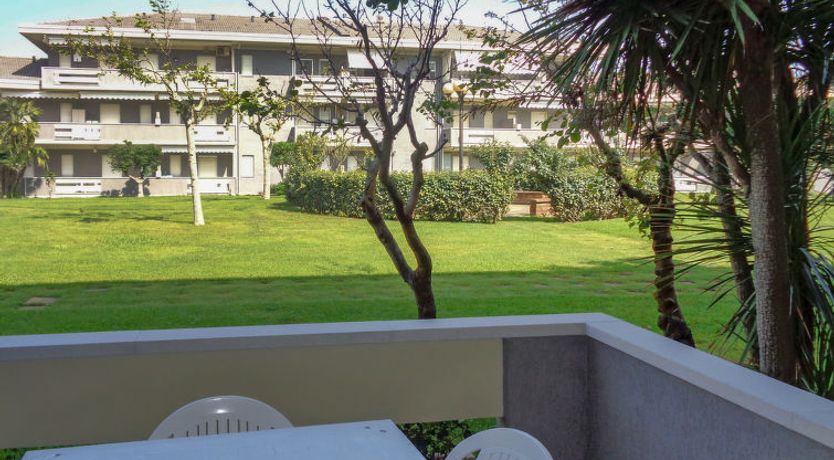 Photo of Green Marine, Palme, Ismare Apartment 7