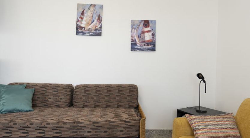 Photo of Twin facing the Sea Apartment 3