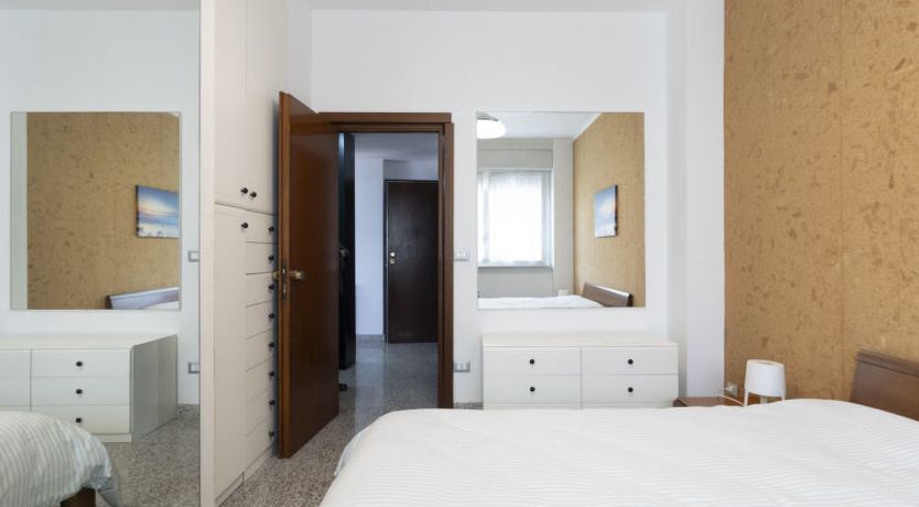 Photo of Twin facing the Sea Apartment 3