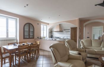 Villa Fontana Vecchia Holiday Home