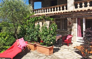 Rose Apartment 10 Holiday Home