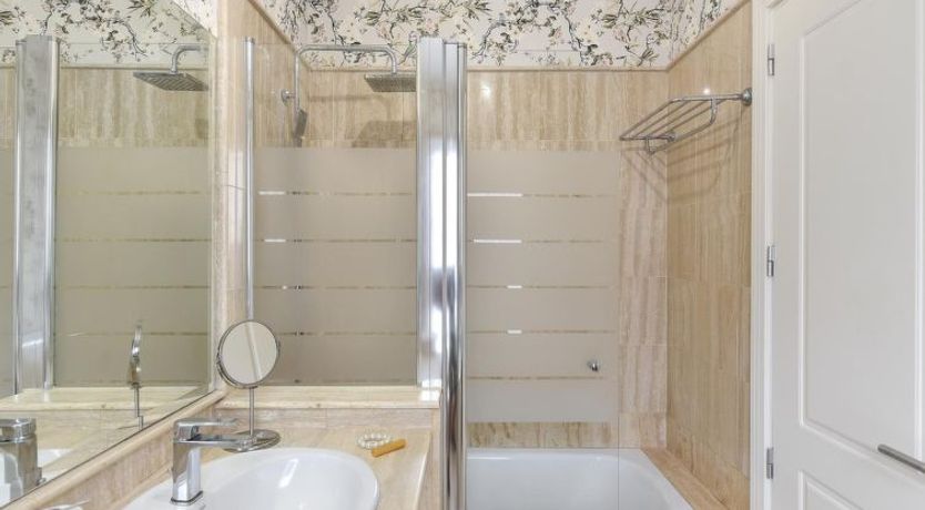 Photo of Chalet Santa Ana 24