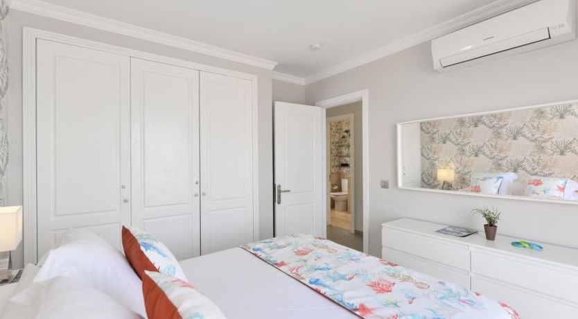 Photo of Chalet Santa Ana 24