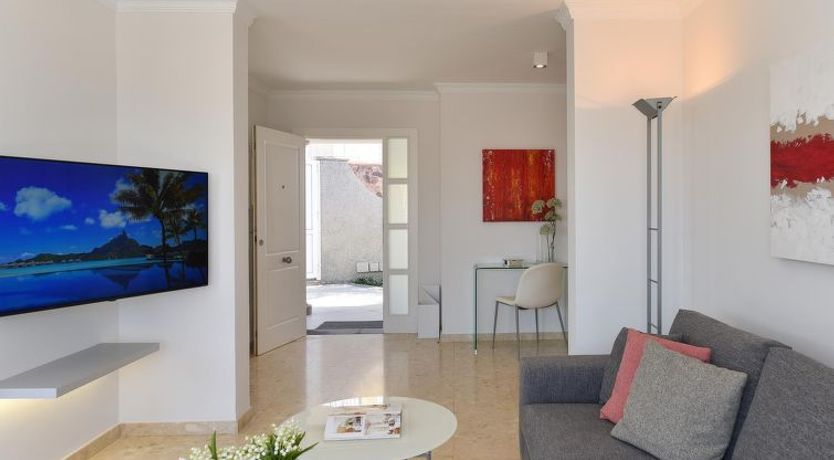 Photo of Chalet Santa Ana 19