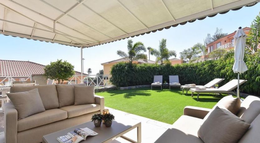 Photo of Chalet Santa Ana 19