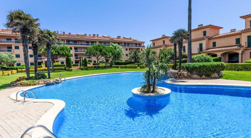 Photo of Port Pals with garden terrace Apartment 8